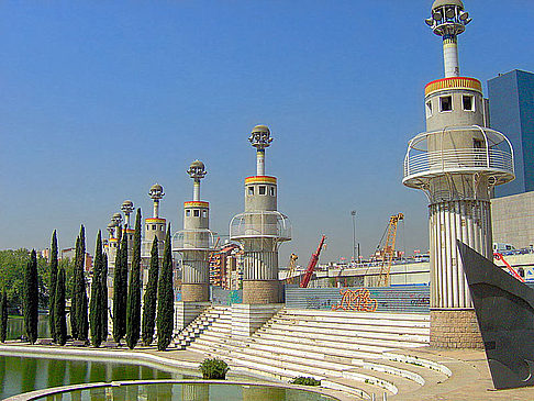 Parc de l’Espanya Industrial - Mittelmeerküste (Barcelona)